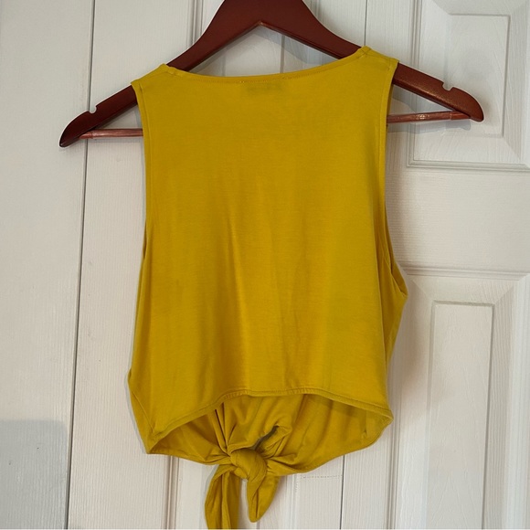 Mustard yellow cropped tank top. - Picture 2 of 4